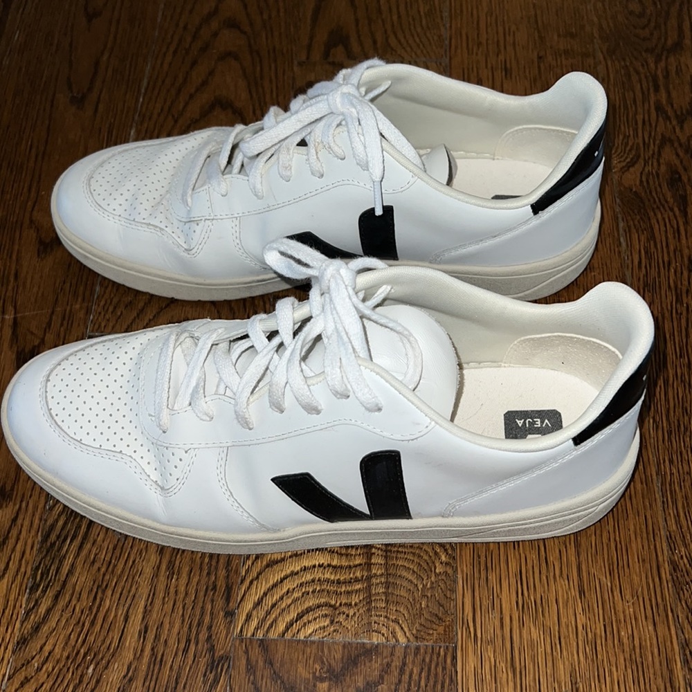 Men’s Vejas V-10s
